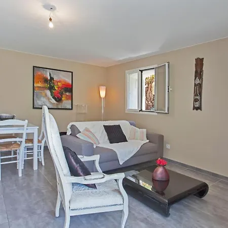 Apartment La Storaia *