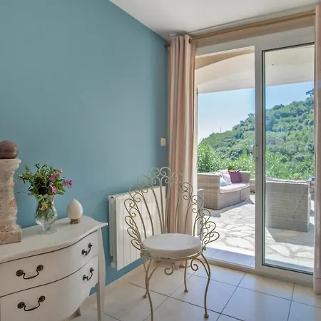 Apartment La Storaia